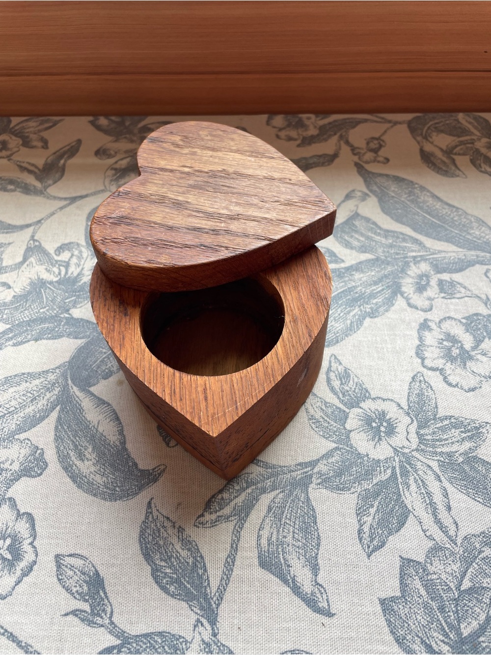 Handcrafted Heart-Shaped Wood Trinket Box - Brown